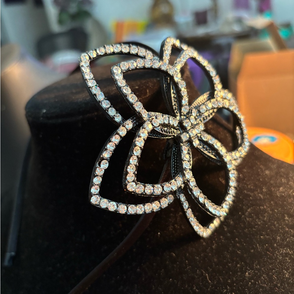 Sparkling Silver Rhinestone Hair Clip